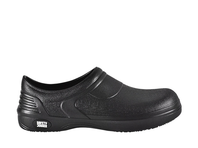 Schwarzer Berufsschuh in Clog-Form aus durchgehendem Kunststoffmaterial mit fein genarbter Oberfläche. Nahtloses Design mit abgerundeter Zehenkappe und mittelhohem Einstieg. Anatomisch geformte Konturen an Spann und Ferse. Seitlich integriertes, geprägtes ‘J’‑Logo an der Außensohle. Die Laufsohle ist ebenfalls schwarz, flach und leicht profiliert.
